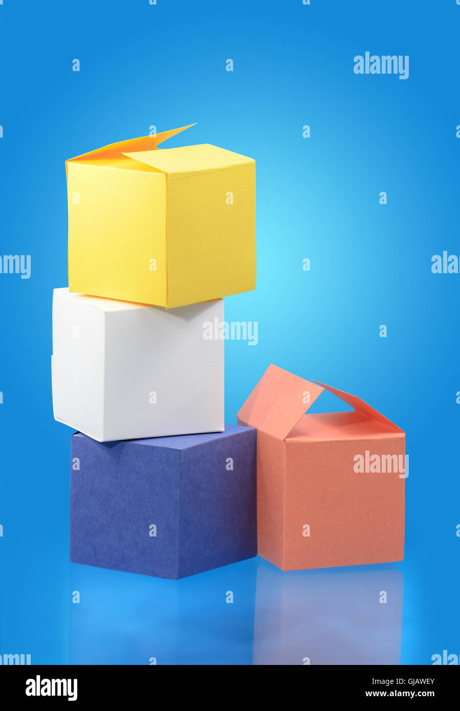 Box of merchandise hi-res stock photography and images - Alamy