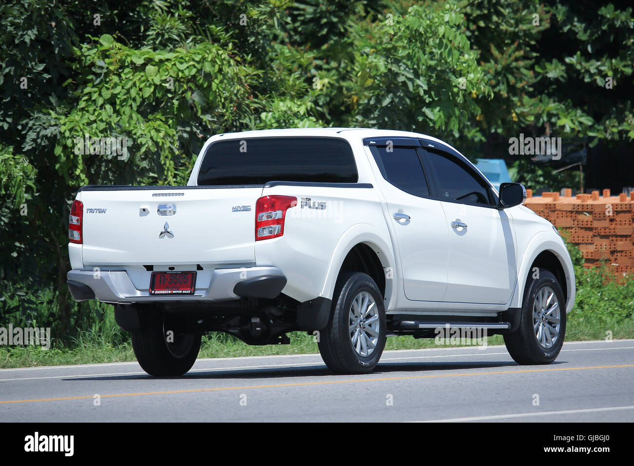 Download Mitsubishi Pick Up Truck High Resolution Stock Photography And Images Alamy PSD Mockup Templates