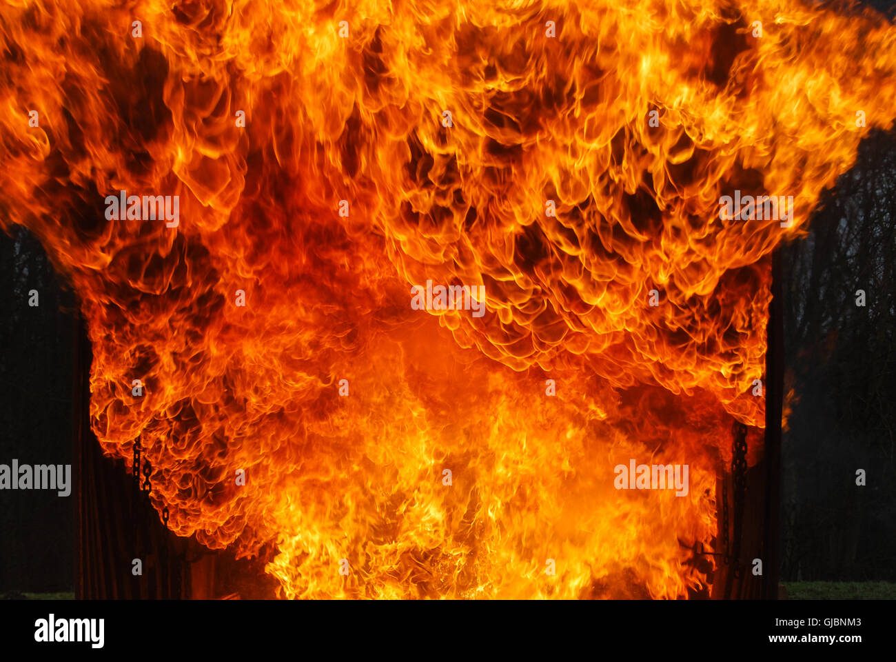 Fire out of control hi-res stock photography and images - Alamy