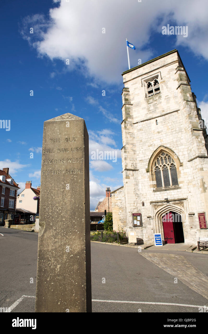 An obelisk inscribed with the location of the bull ring in Malton, North Yorkshire, United Kingdom. Stock Photo