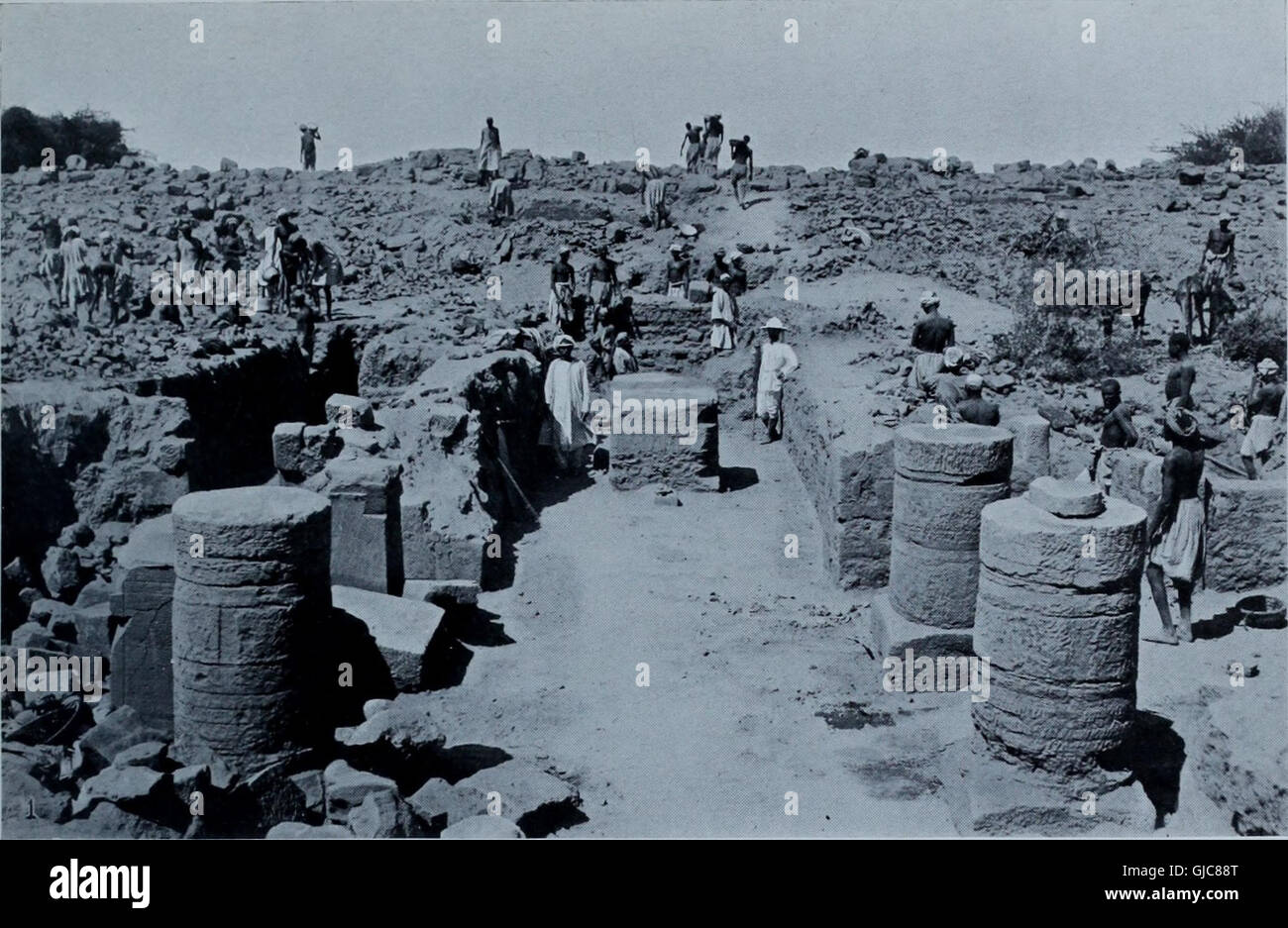 MeroC3AB, the City of the Ethiopians - being an account of a first season's excavations on the site, 1909-1910 (1911) Stock Photo