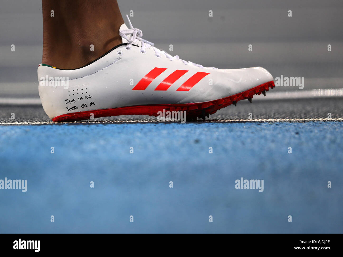 Rio de Janeiro, Brazil. 14th Aug, 2016. On the Shoes of Wayde van Niekerk  of South Africa stands the slogan 'JESUS IM ALL YOURS USE ME' in the Men's  400m Final of