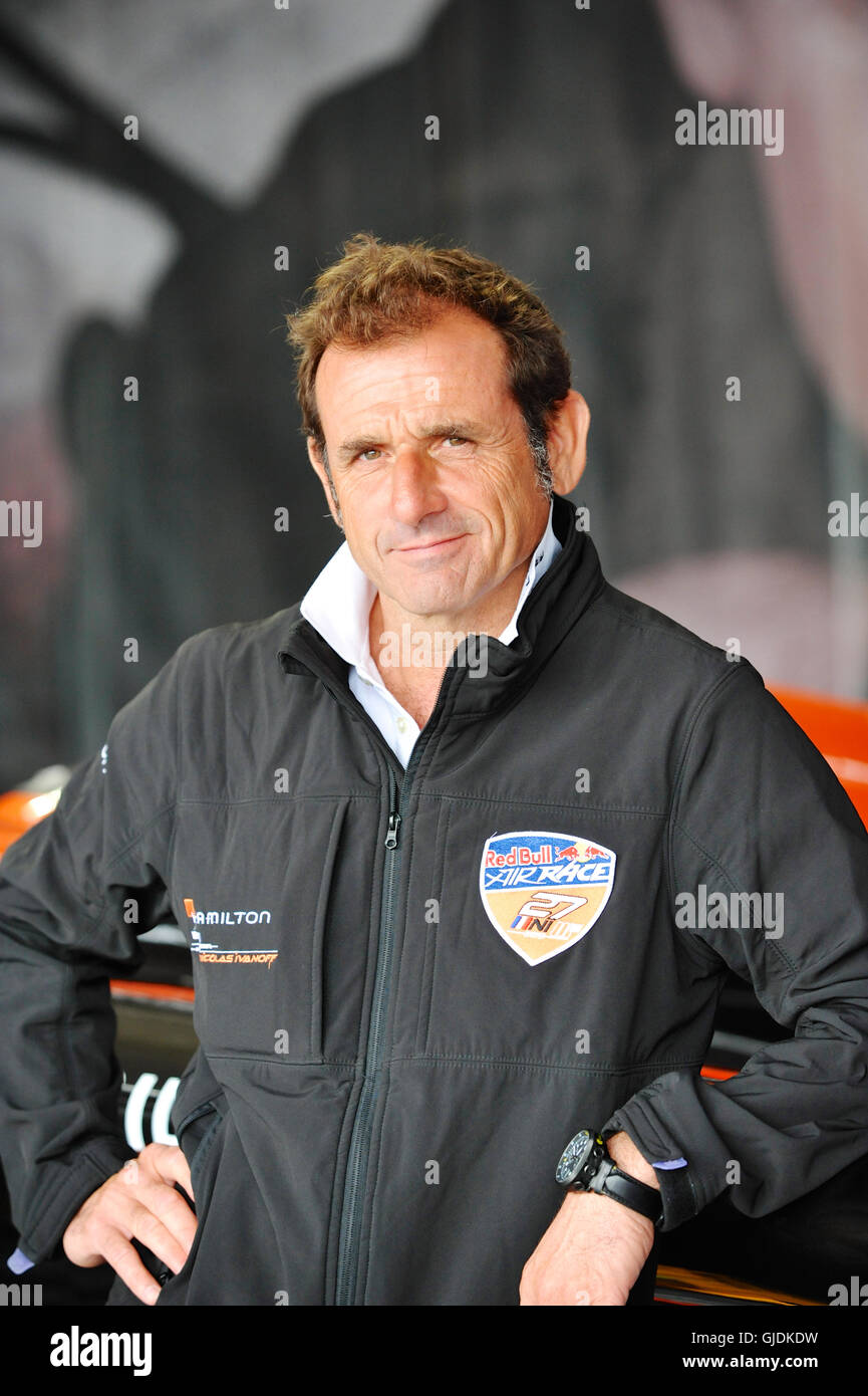 Nicolas Ivanoff (FRA) standing next to his Zivko Aeronautics Edge 540