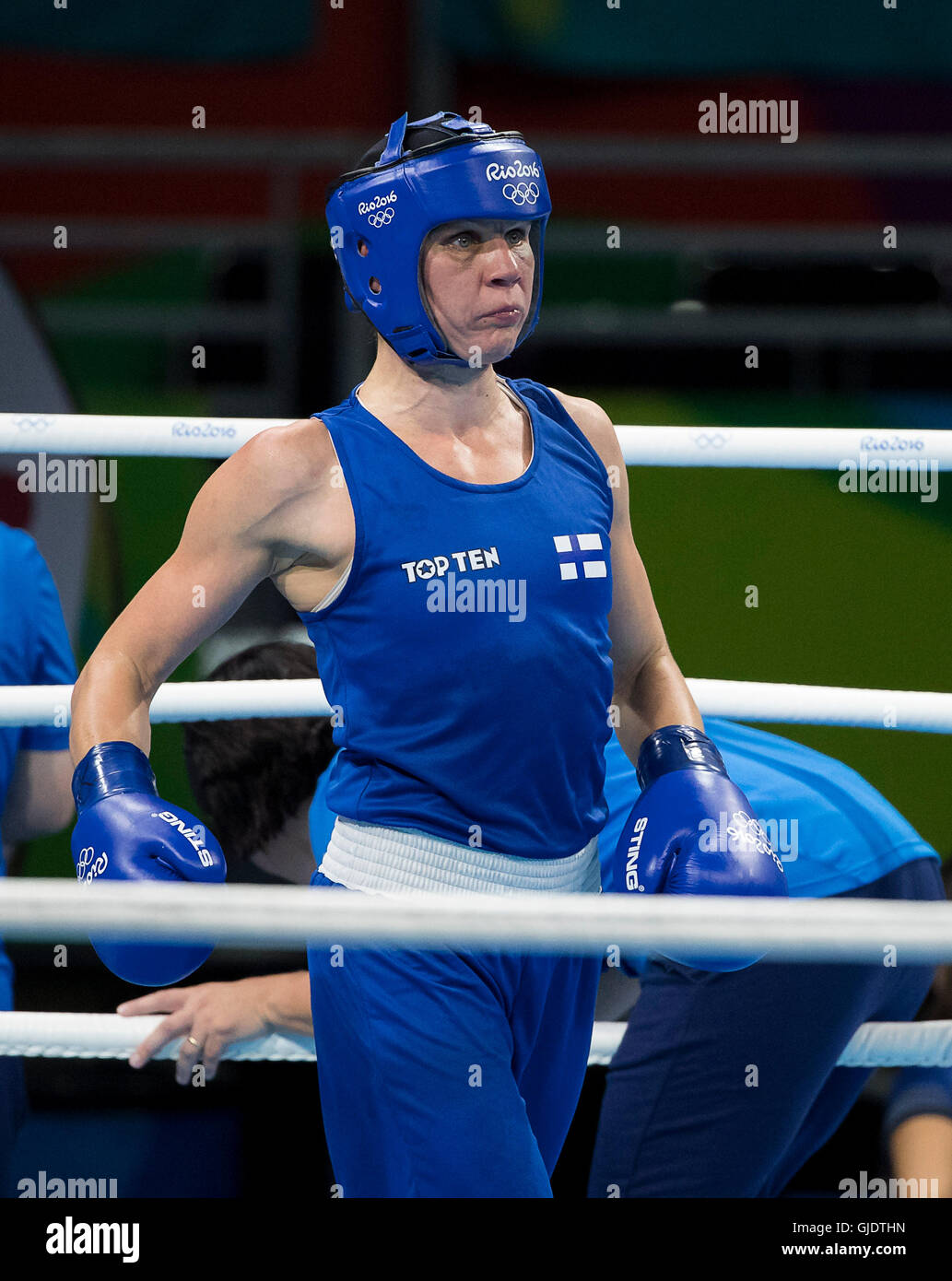 Rio De Janeiro Rj Brazil 15th Aug 2016 Olympics Boxing Mira Potkonen Fin Fights Katie Taylor Ire In Women S Boxing Light 57 60kg Quarter Finals And Moves Onto The Semifinals At Riocentro During