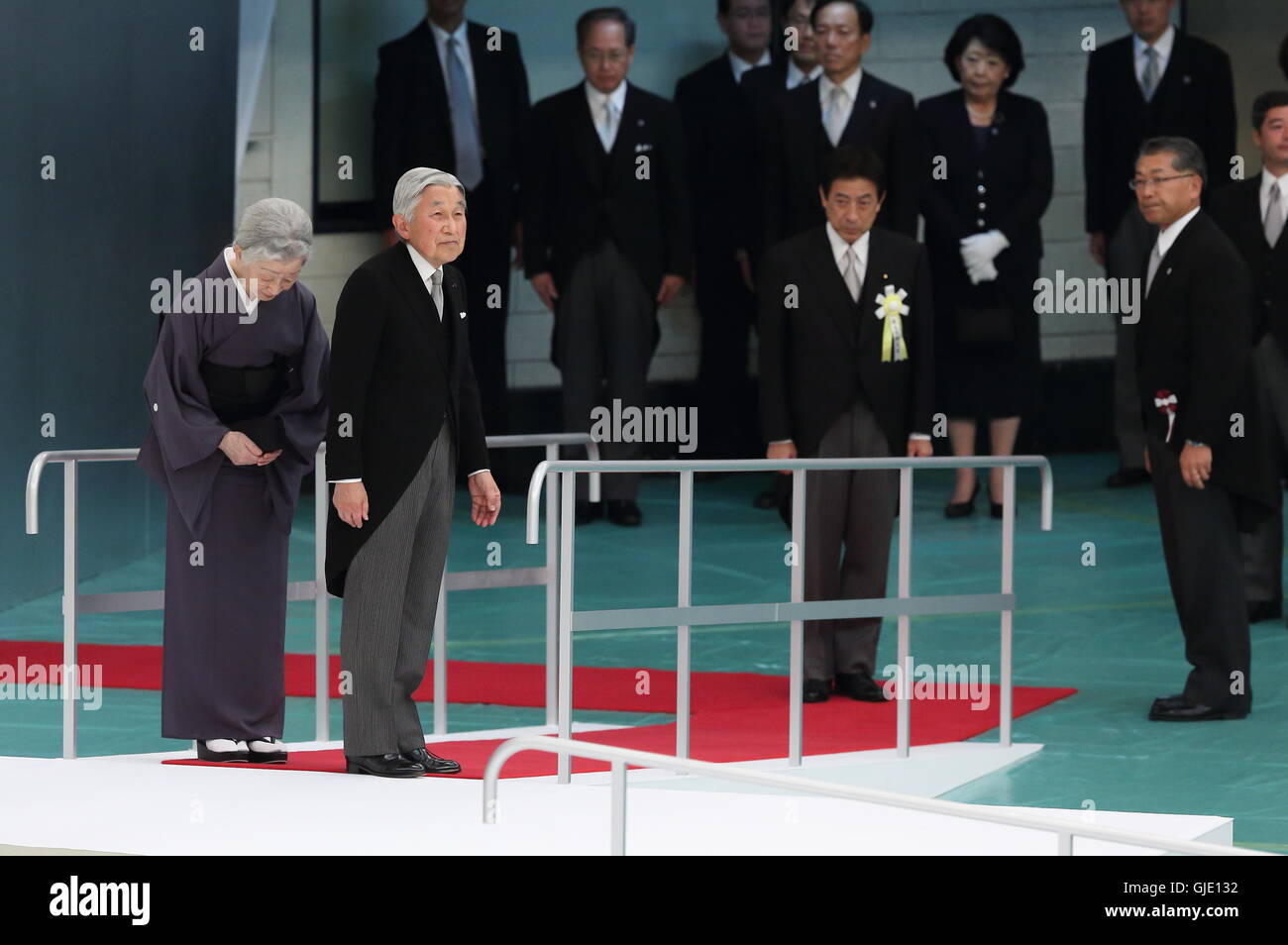 Japanese Emperor Akihito and Empress Michiko attend the official annual memorial service for war victims of the 71st anniversary of the end of the World War II at Nippon Budokan, Tokyo, Japan, on 15 Aug 2016. © Motoo Naka/AFLO/Alamy Live News Stock Photo