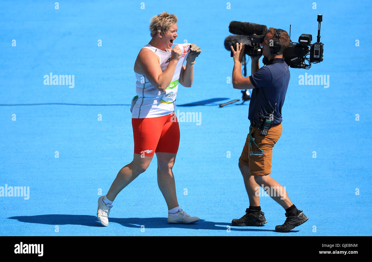 Poland's Anita Wlodarczyk celebrates her third throw during the Women's