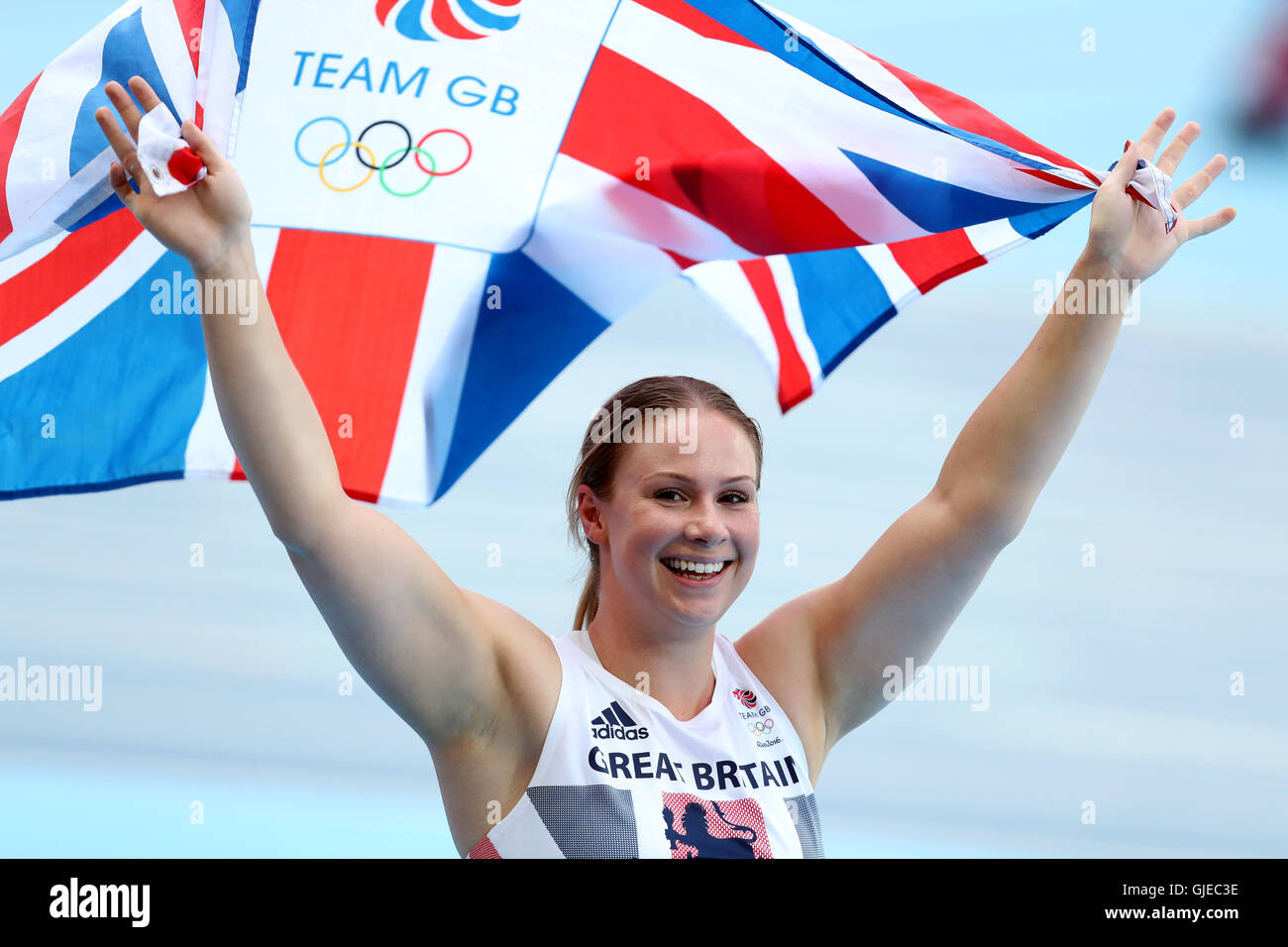 Great Britain's Sophie Hitchon celebrates winning bronze in the Women's