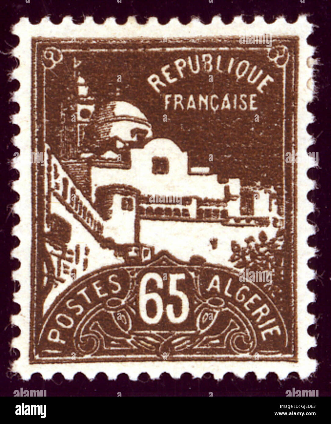 Postage stamp algeria hi-res stock photography and images - Alamy