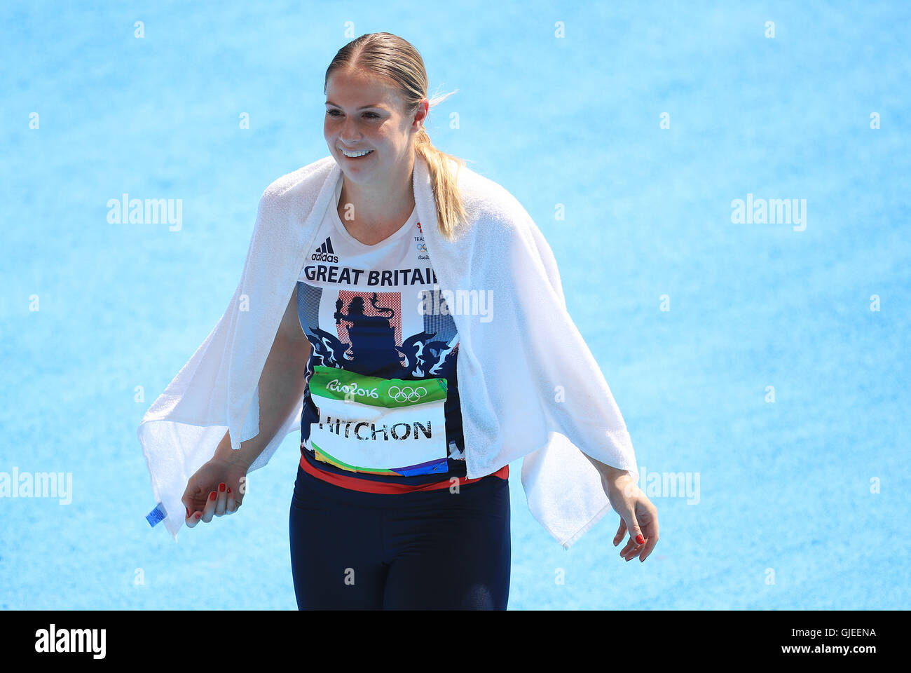 Great Britain's Sophie Hitchon celebrates winning bronze in the Women's
