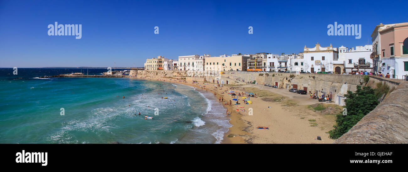 Gallipoli, Italy - July 26, 2009:  panoramical view of the main Gallipoli's beach. Many people comes in this part of Apulia (Ita Stock Photo