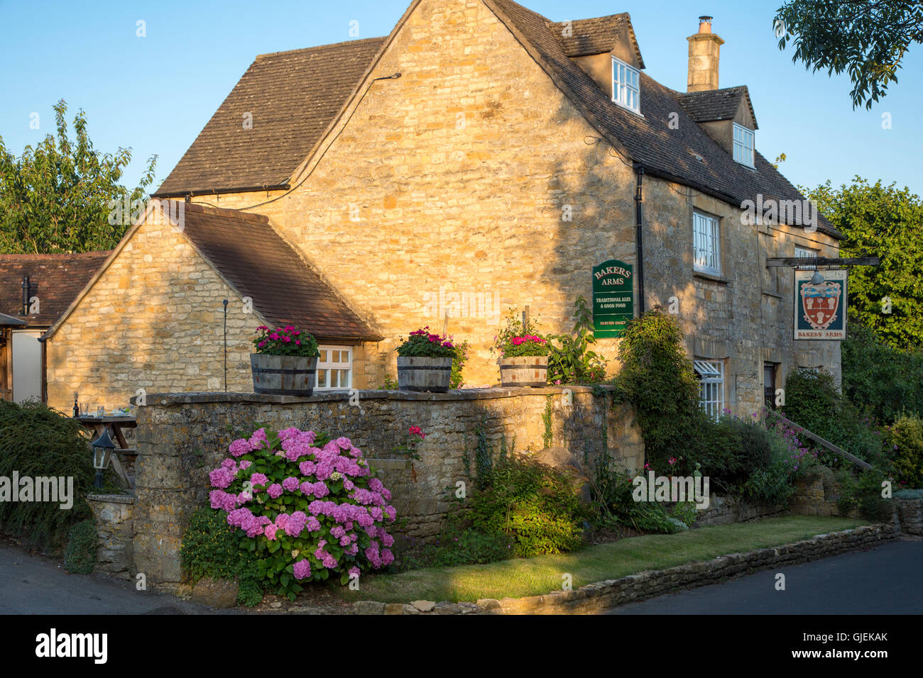 Bakers arms inn hires stock photography and images Alamy