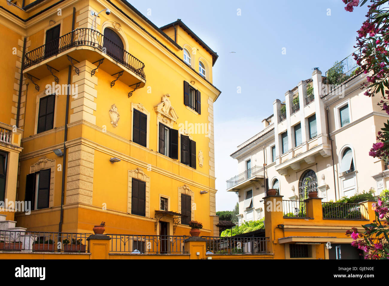 Italian houses in Rome Stock Photo Alamy