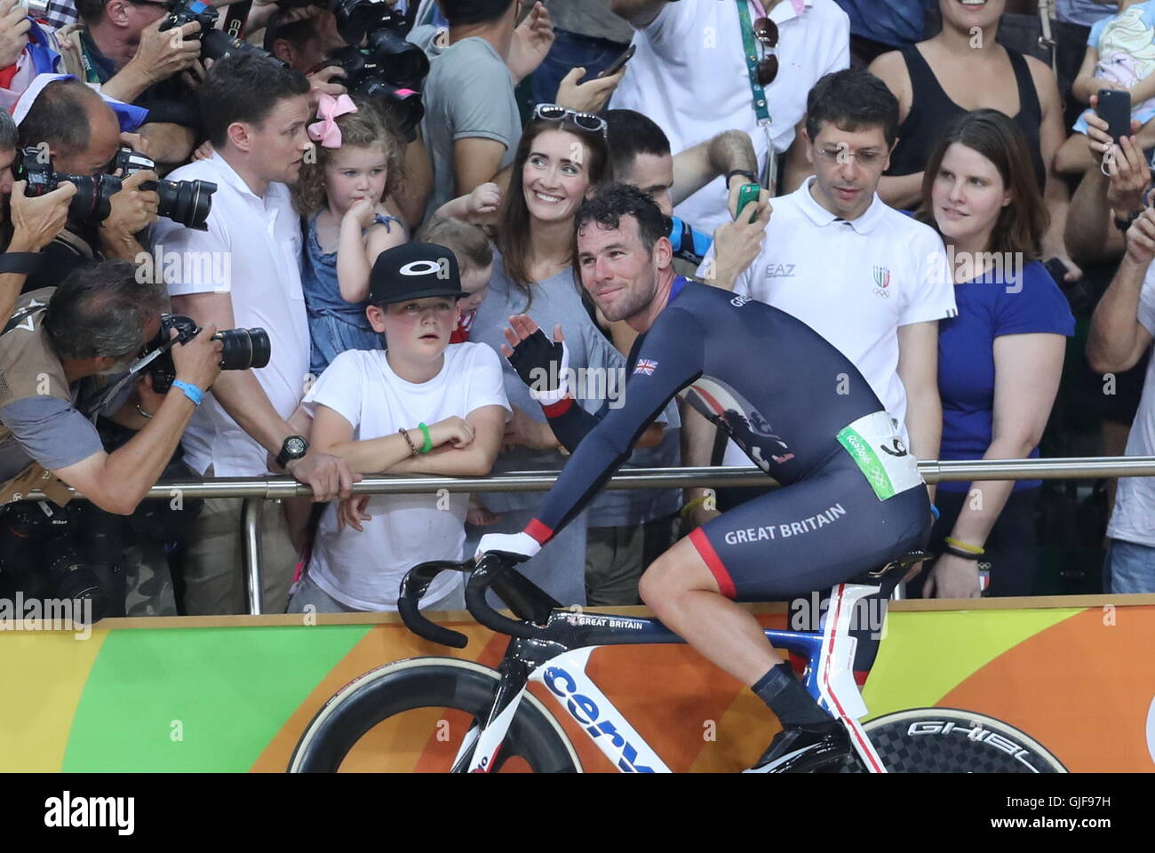 wallpapers Mark Cavendish Children https www alamy com stock photo great britains mark cavendish with his wife peta and children following 114662565 html