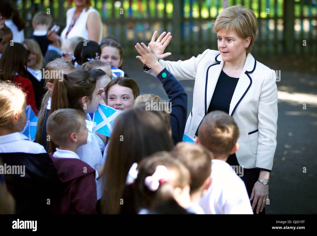 First Minister Nicola Sturgeon meets P5 and P6 pupils during a visit to Burnfoot Community School, Hawick, to announce funding to raise educational attainment in deprived areas. Stock Photo