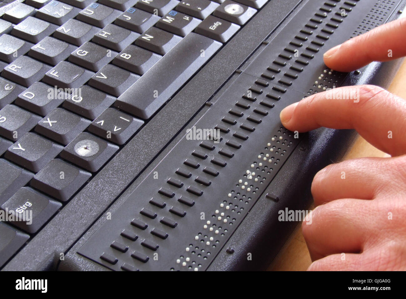 Wireless Braille keyboard for mobile devices, Electronics Lab, Tecnalia  Research & Innovation, Zamudio, Bizkaia, Euskadi, Spain Stock Photo - Alamy