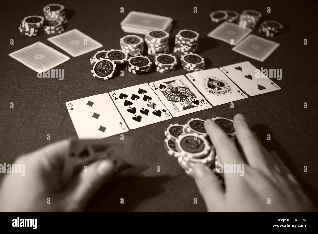 Casino aztar evansville ky Craps best betting strategy