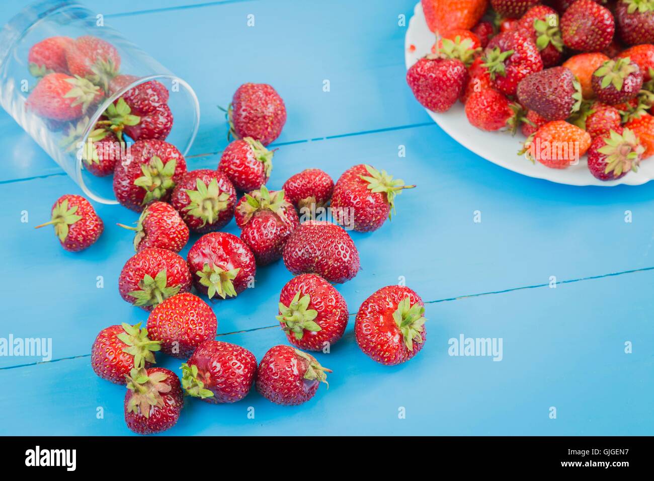 background from red fresh strawberries Stock Photo - Alamy