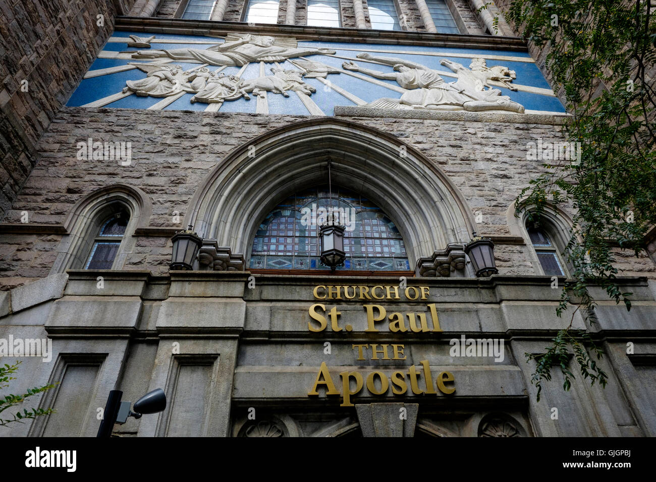 The Church of St. Paul the Apostle is a Roman Catholic church located at 8-10 Columbus Avenue on the corner of West 60th Street, in the Upper West Side of Manhattan, New York City Stock Photo