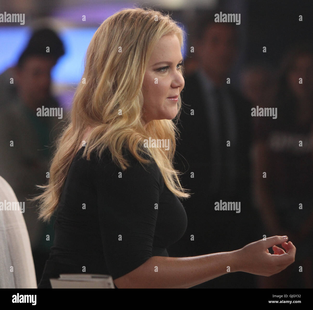 New York, USA. 16th August, 2016. Amy Schumer at Good Morning America to talk about her  new book The Girl with the Lower Back Tattoo in New York. August 16, 2016. Credit:  MediaPunch Inc/Alamy Live News Stock Photo