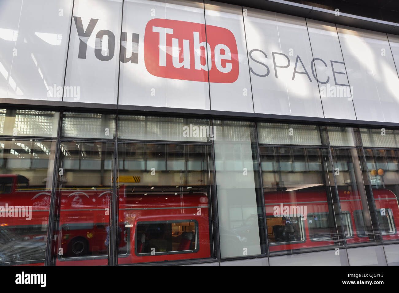 Kings Cross, London, UK. 16th August 2016. New YouTube Space at the Google offices in King's Cross. Stock Photo