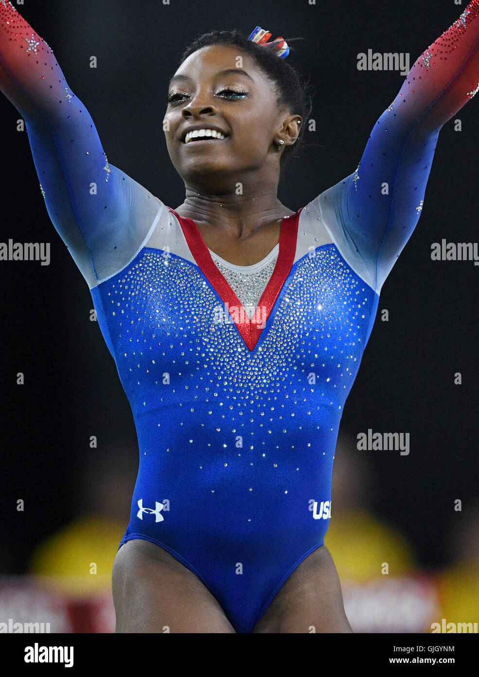 Rio de Janeiro, Brazil. 16th Aug, 2016. Simone Biles of the USA performs during the Women's Floor Exercise Final at the Artistic Gymnastics events of the Rio 2016 Olympic Games at the Rio Olympic Arena in Rio de Janeiro, Brazil, 16 August 2016. Photo: Soeren Stache/dpa/Alamy Live News Stock Photo