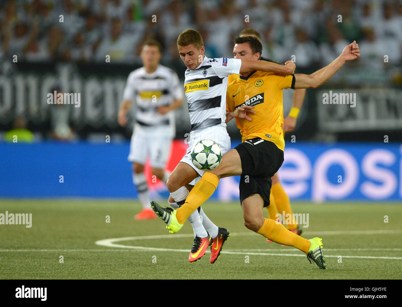 Alain Rochat Moenchengladbach's Thorgan Hazard (L) and BSC Young Boys Alain Rochat ...