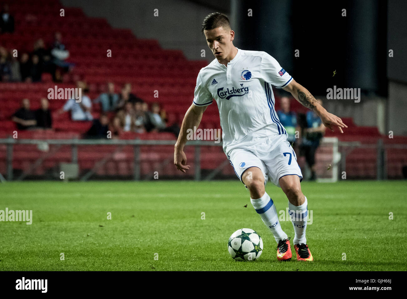 FCコペンハーゲン　 VERBIČ 7 S Denmark, Copenhagen, August 16th 2016. Benjamin Verbic (7) of FC
