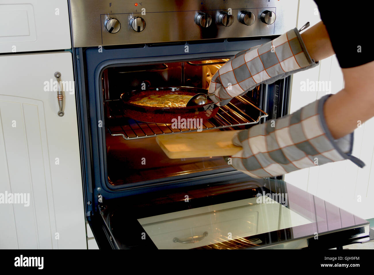 heat kitchen cuisine Stock Photo Alamy