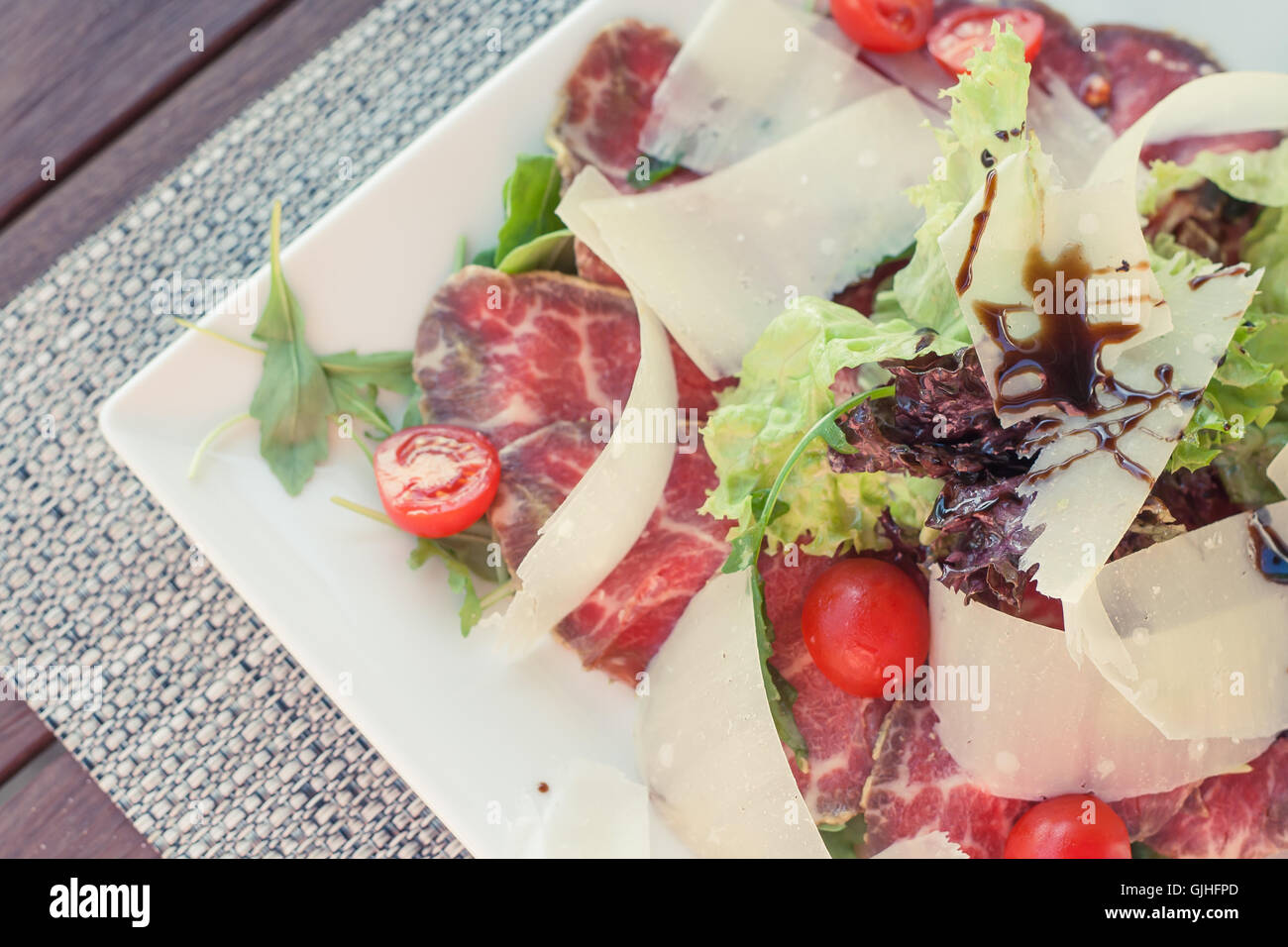 Overhead view raw beef hi res stock photography and images Alamy Overhead view raw beef hi res stock photography and images Alamy