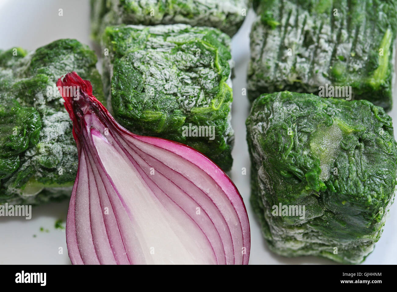 onion and spinach Stock Photo - Alamy
