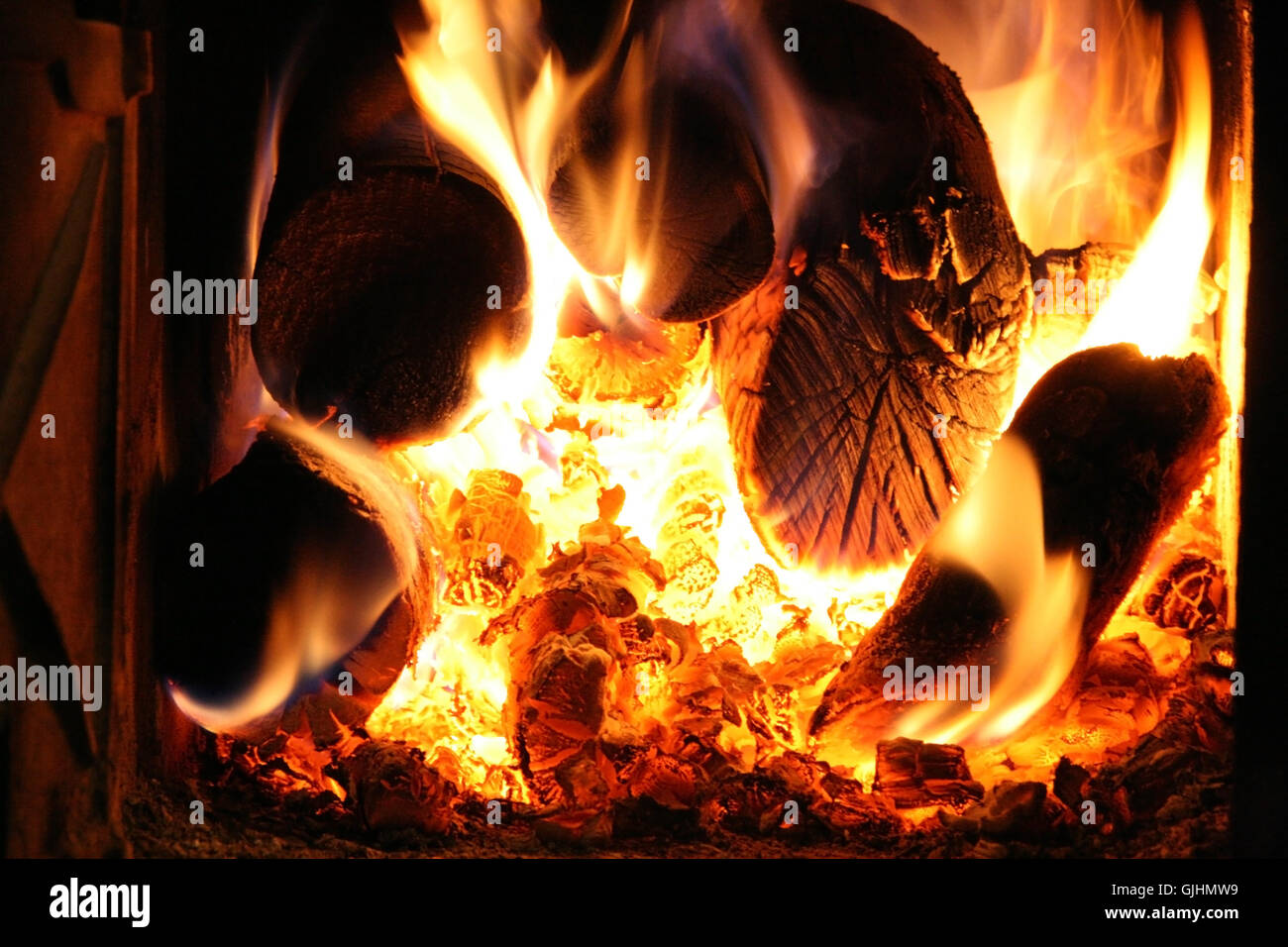 stove fire Stock Photo Alamy