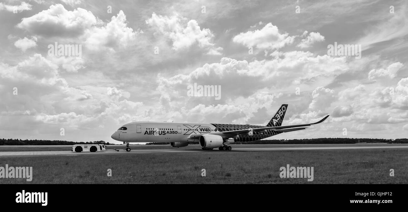 Airbus Black And White Stock Photos Images Alamy