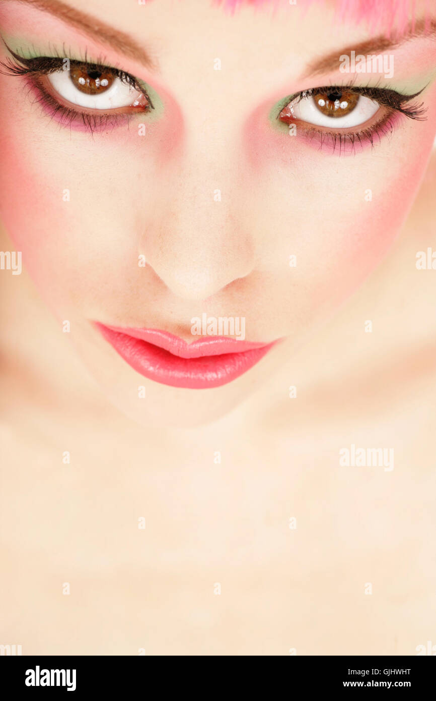 Woman cosmetics beauty care hi-res stock photography and images - Alamy