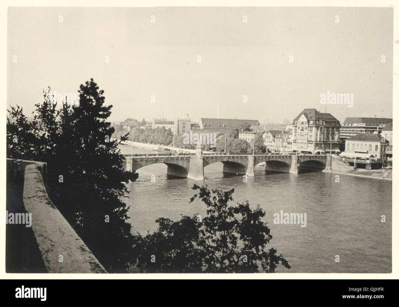 Basel Mittlere Brücke 1950er Stock Photo