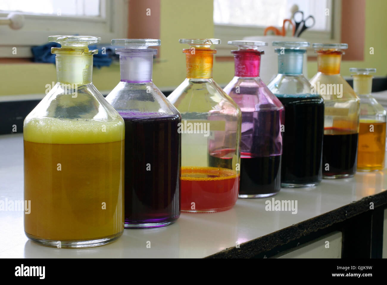 liquid science research Stock Photo - Alamy