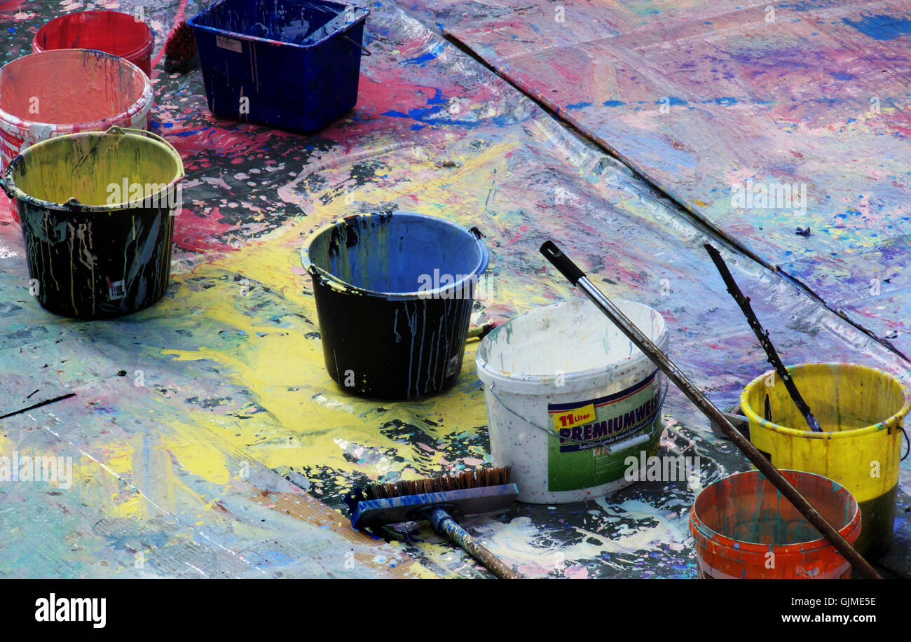 art painting bucket Stock Photo Alamy