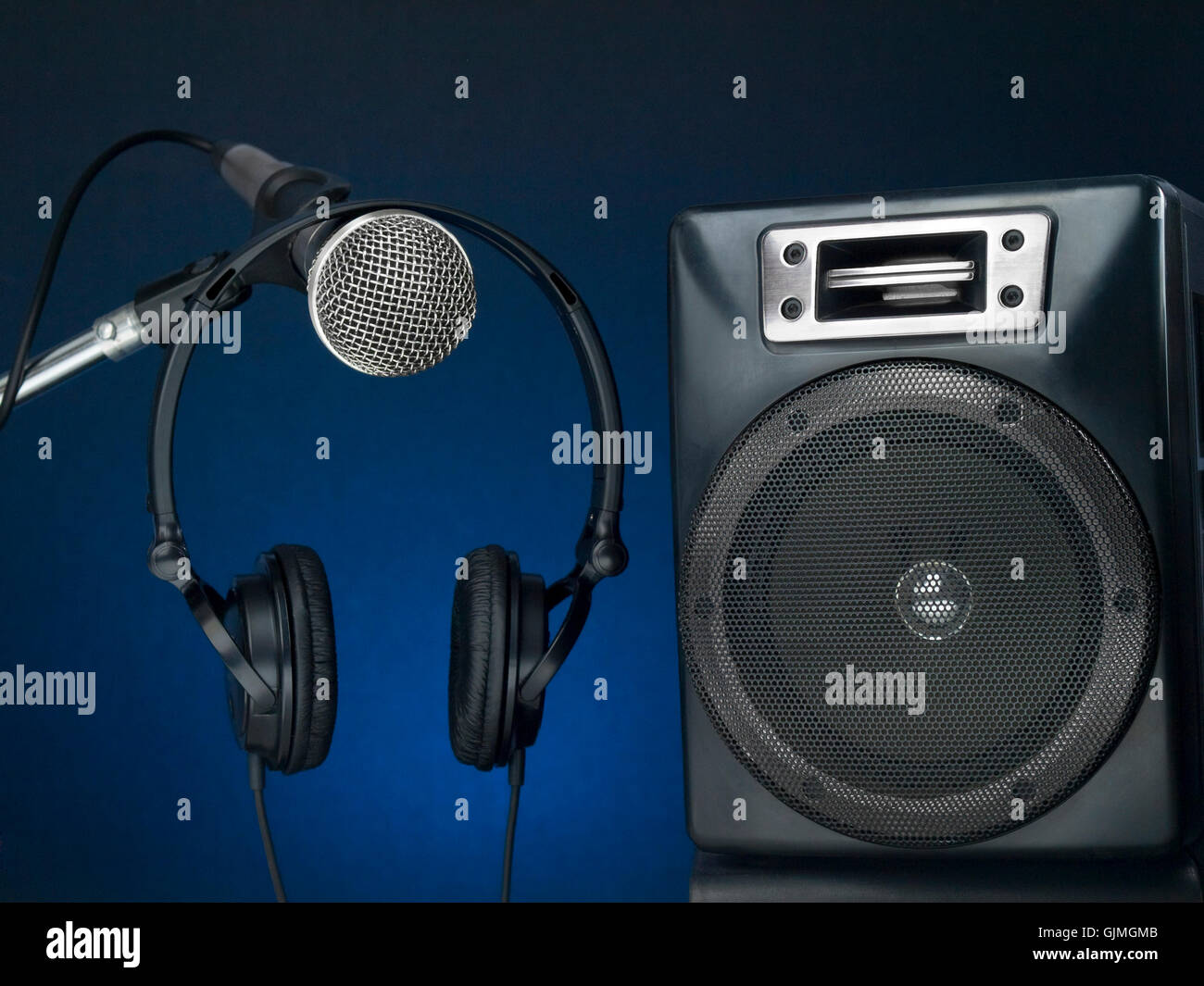 blue dynamic audio Stock Photo Alamy