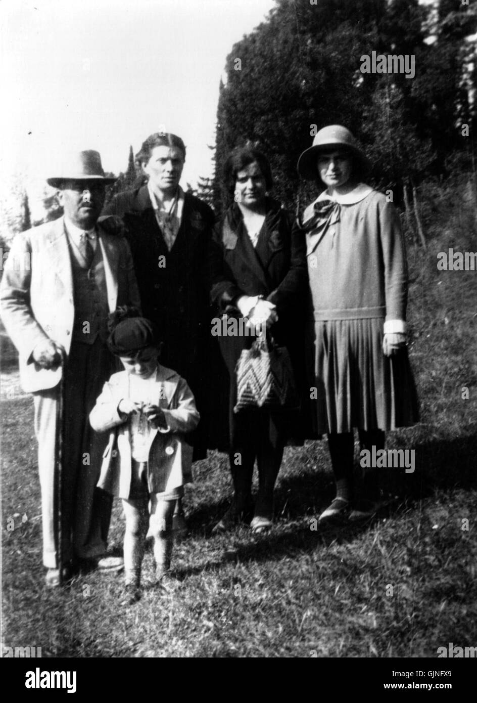 palagini-family-in-san-miniato-on-1930-stock-photo-alamy
