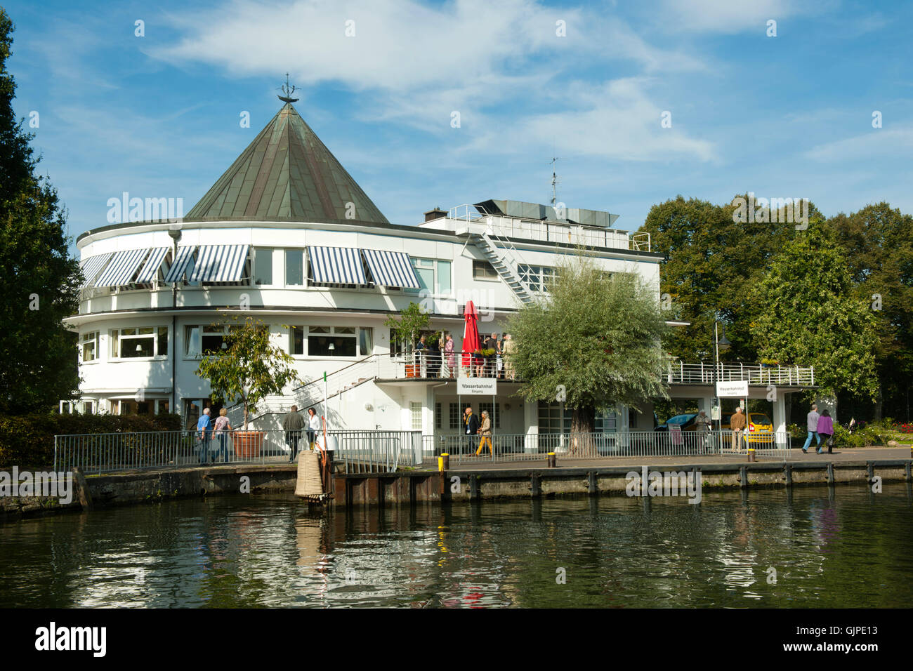 Deutschland, Nordrhein-Westfalen, Mühlheim an der Ruhr, Wasserbahnhof ...