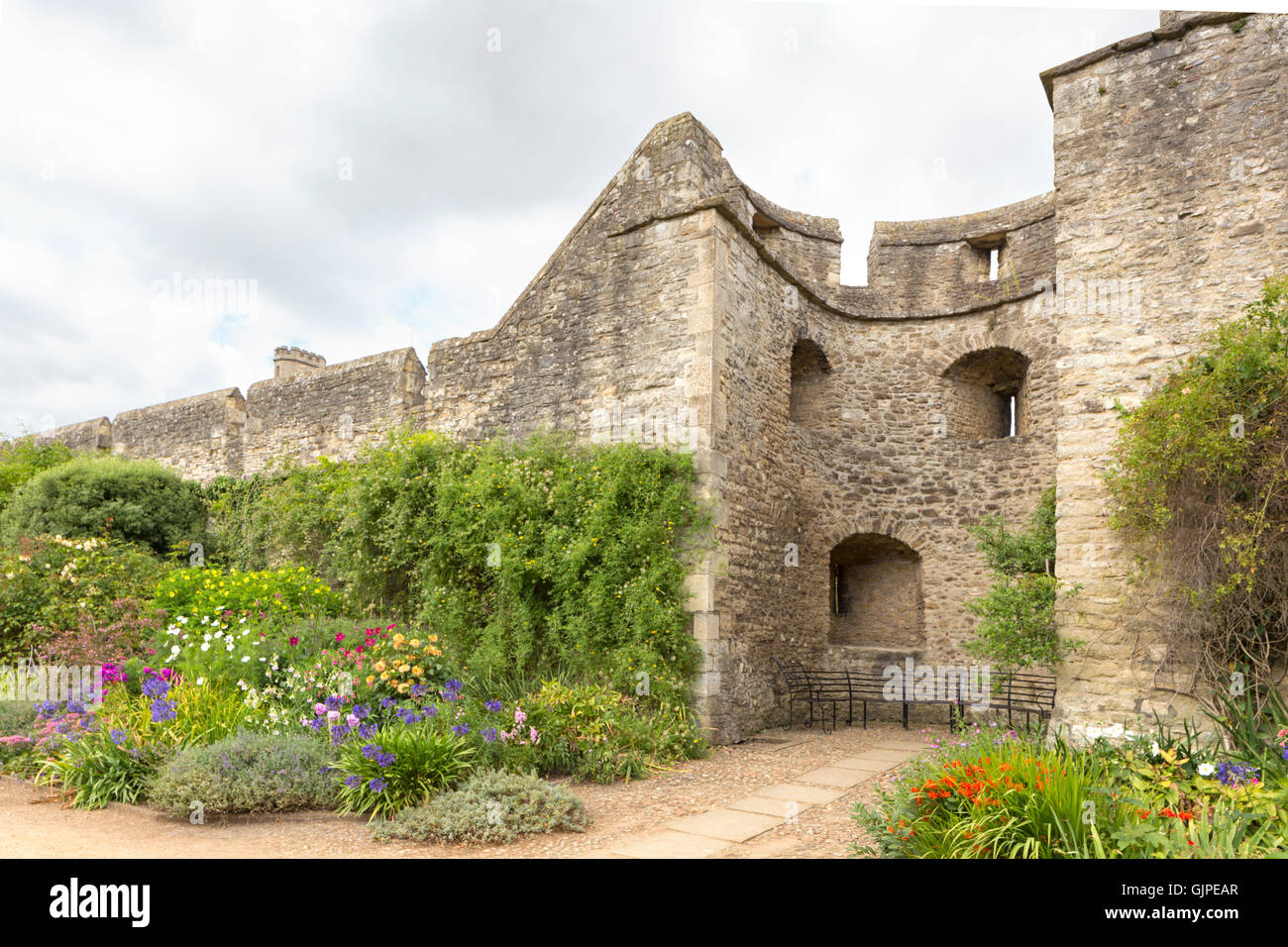 The impressive 12th century city wall in the grounds of New College, Oxford, England, UK Stock Photo