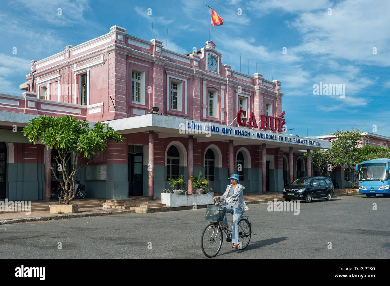 The train station in Hue, Vietnam Stock Photo Alamy