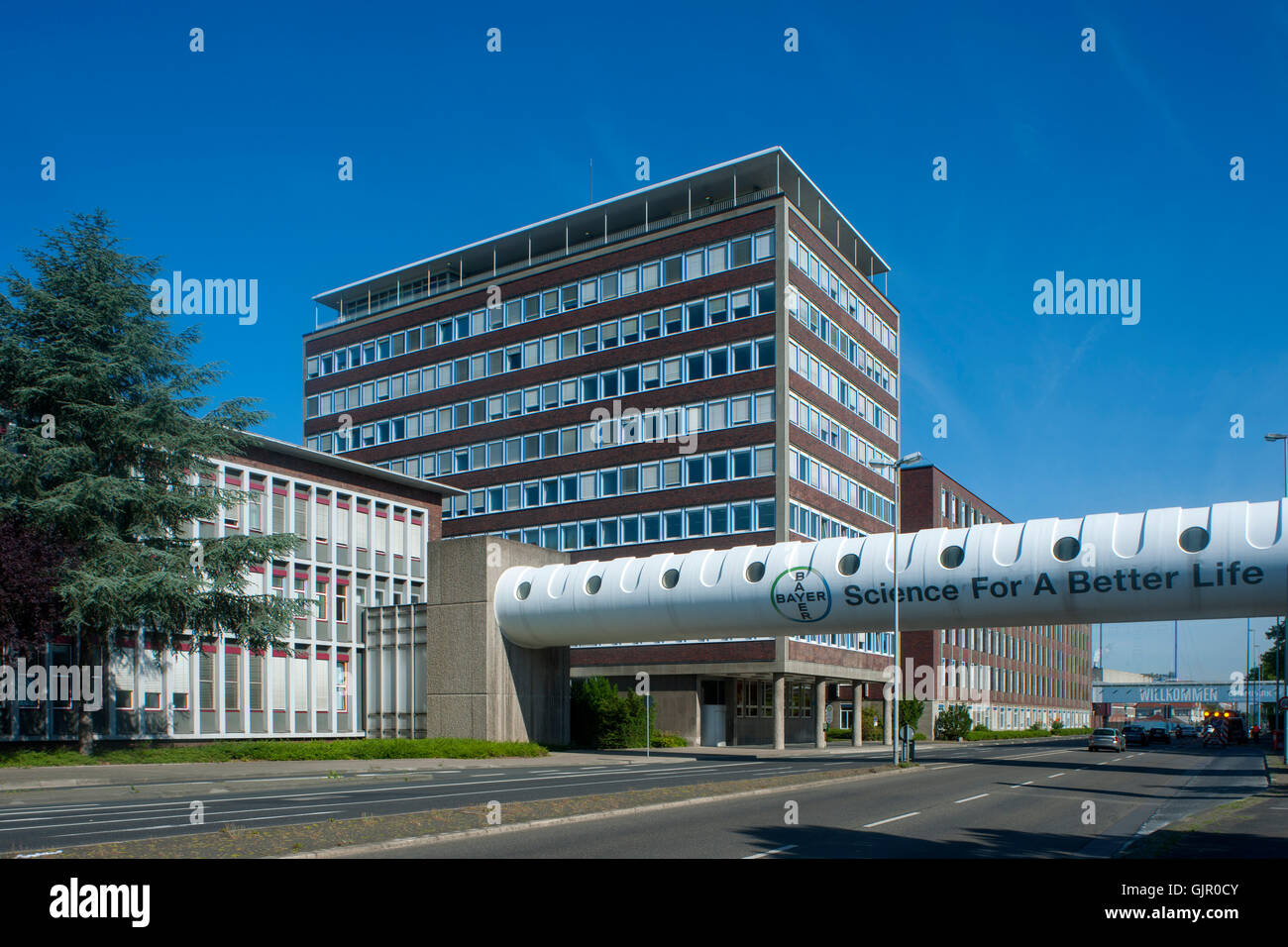 Deutschland, Leverkusen, Friedrich-Ebert-Strasse, Chempark, Bayer-AG Stock Photo