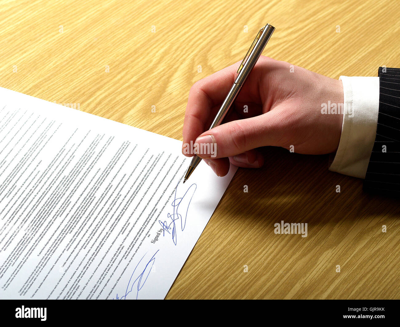 Signature sheet hi-res stock photography and images - Alamy