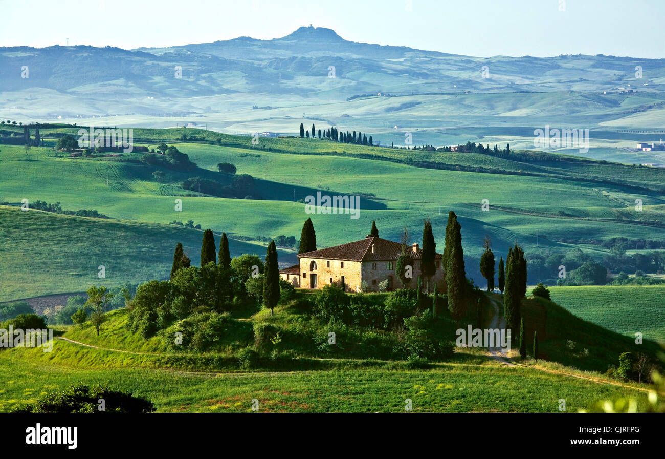 house in tuscany Stock Photo - Alamy