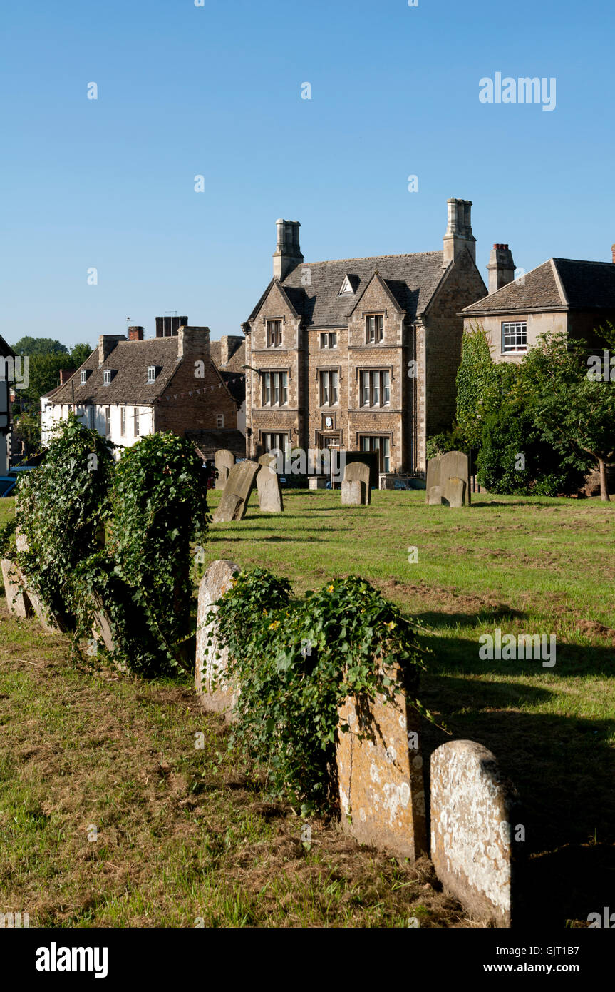 View from All Saints churchyard, Faringdon, Oxfordshire, England, UK Stock Photo
