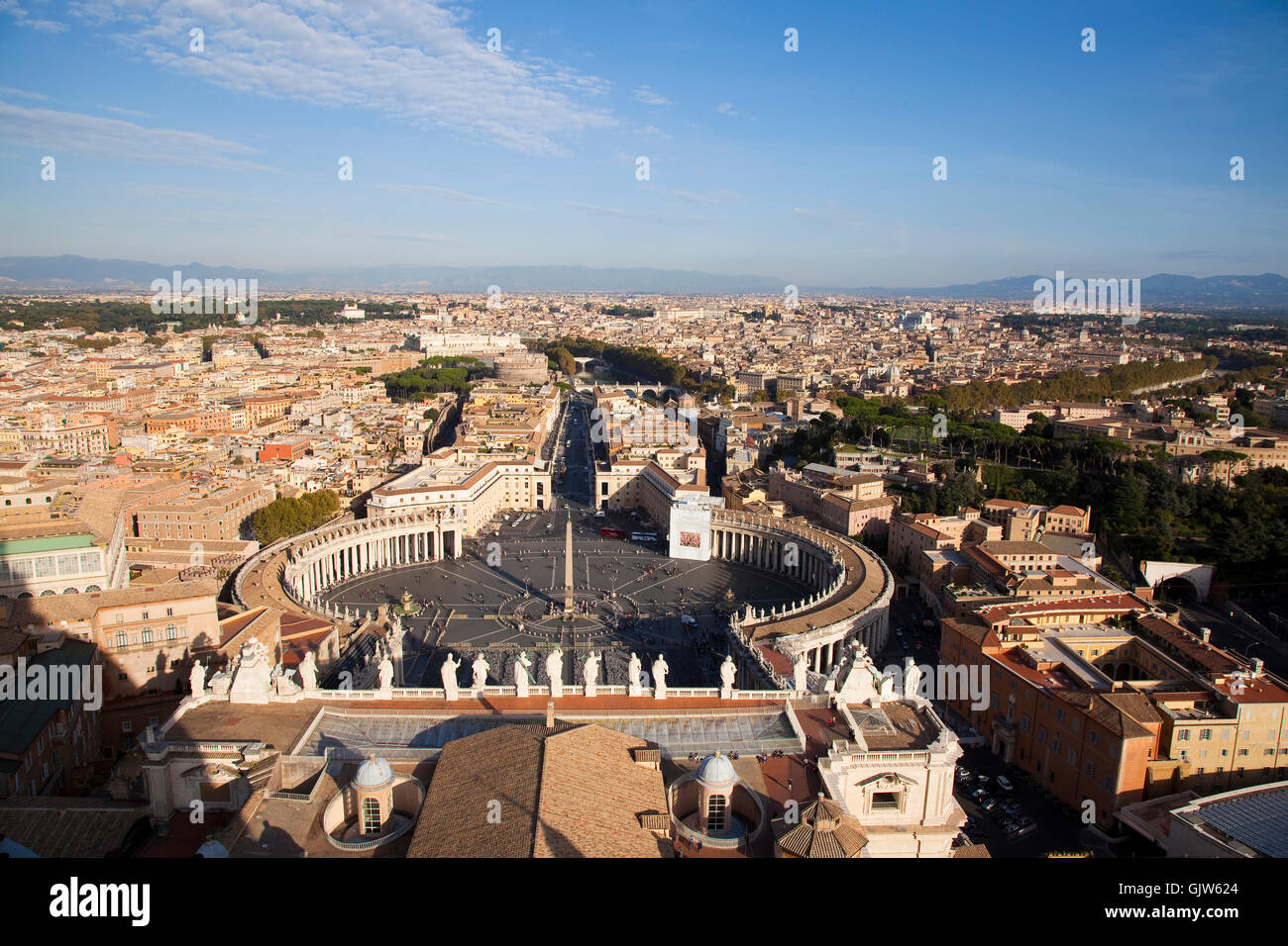 Small Public Square Rome Rome public square hi-res stock photography and images - Alamy
