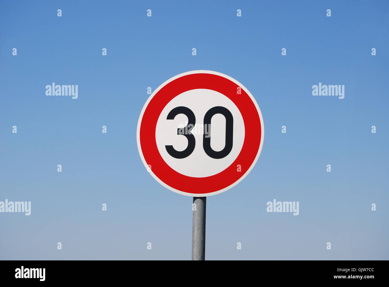 30 Kmh High Resolution Stock Photography and Images - Alamy