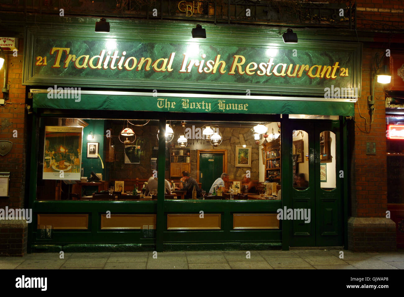 bar tavern metropolis Stock Photo Alamy
