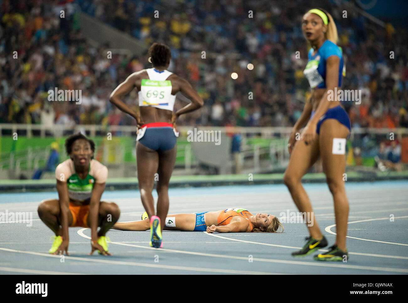 Women's 200m hot sale olympics 2016