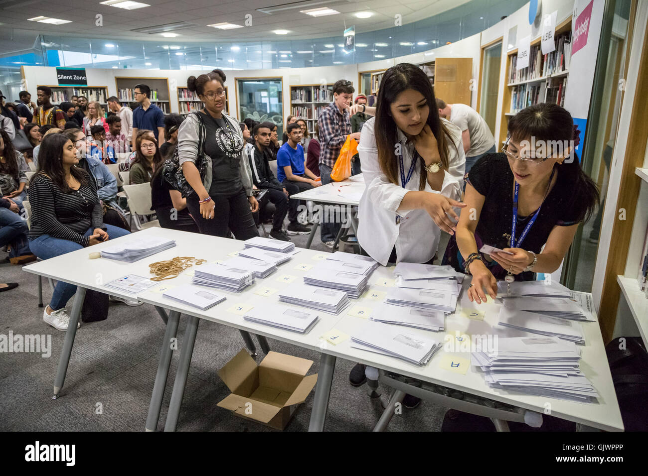 London, UK. 18th August, 2016. Students collect A Level results at Westminster Kingsway College, Kings Cross centre campus Credit:  Guy Corbishley/Alamy Live News Stock Photo